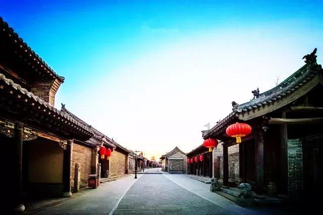 硝酸和铁粉，或铜粉，还有玉在一起，铁粉，或铜粉会沾到玉上吗？游戏画面